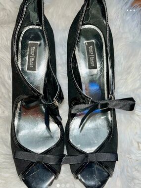 White House black market open toe size 10Heels